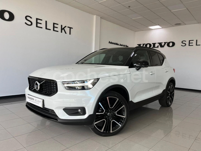 VOLVO XC40 1.5 T2 RDesign Auto