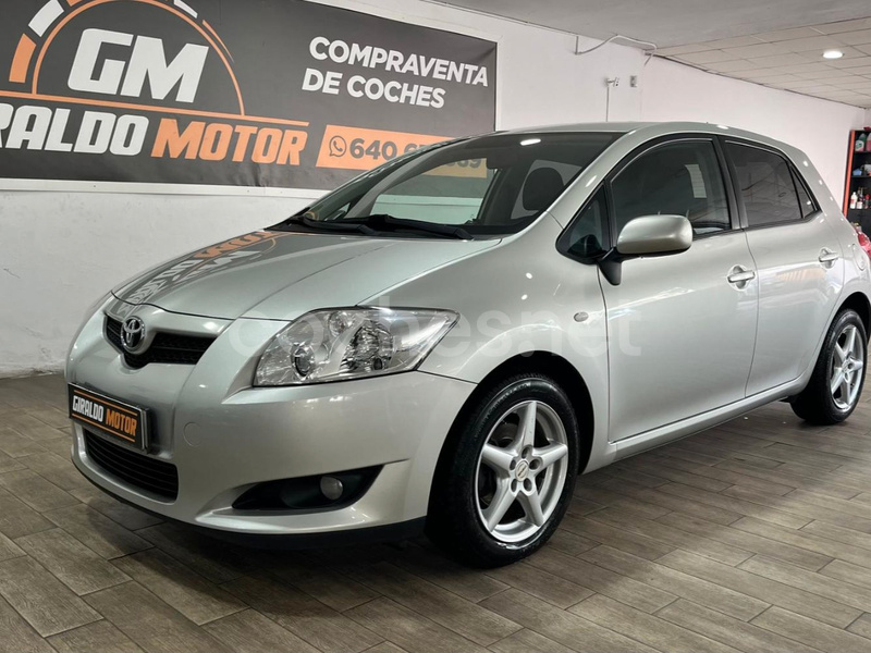 TOYOTA Auris 1.33 VVTi Dual Active