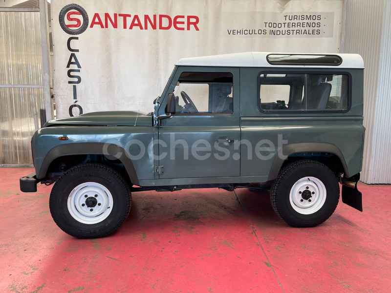 LAND-ROVER Defender 90 SW E