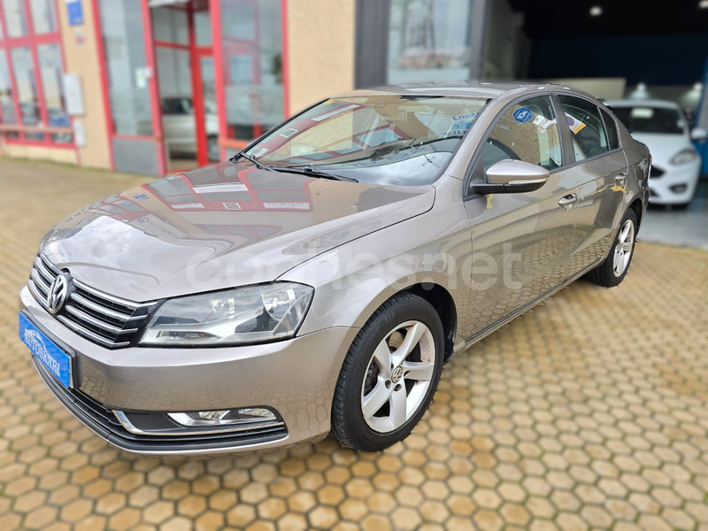 VOLKSWAGEN Passat 1.6 TDI Edition BlueMotion Tech