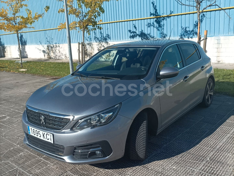 PEUGEOT 308 Allure 1.2 PureTech EAT6