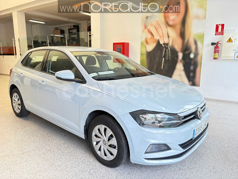 VOLKSWAGEN Polo Advance 1.0 TSI