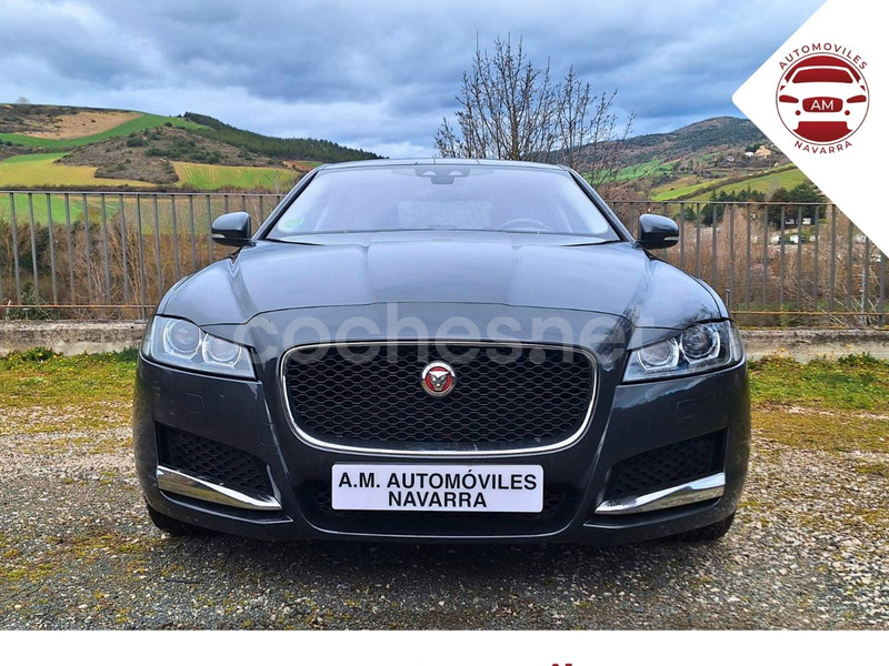 JAGUAR XF 2.0D Portfolio