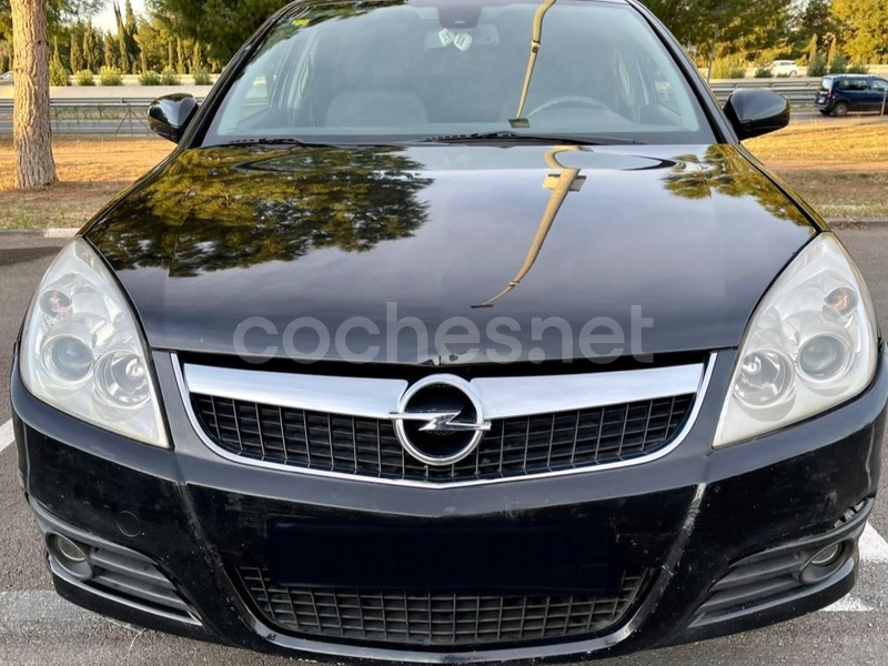 OPEL Vectra Sport 1.9 CDTI 16v