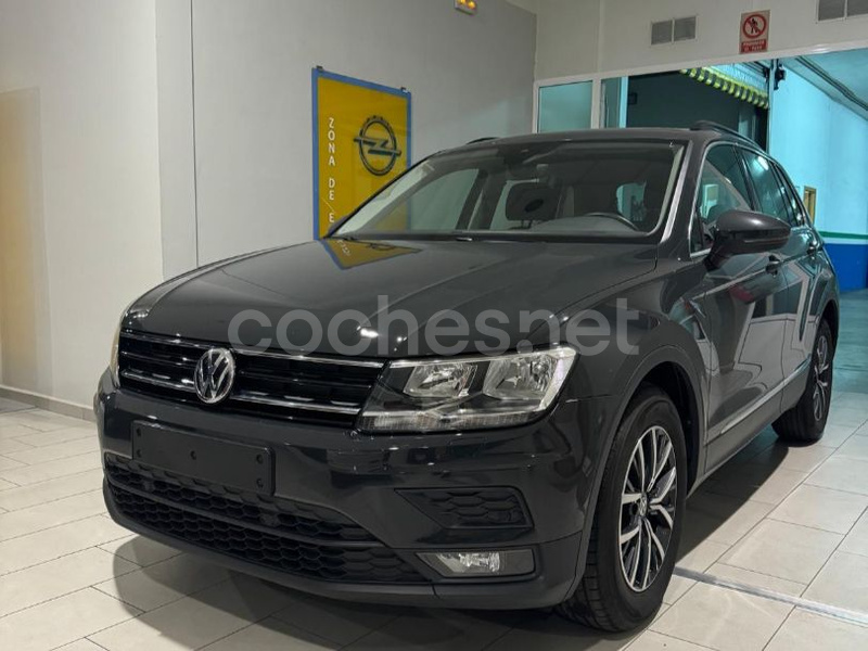 VOLKSWAGEN Tiguan Advance 2.0 TDI DSG