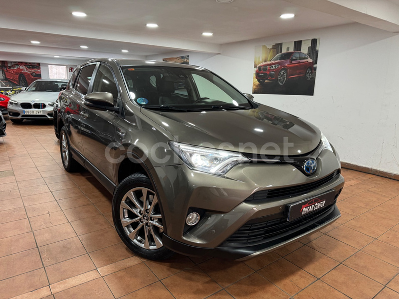 TOYOTA Rav4 2.5l hybrid 2WD Advance Pack Drive