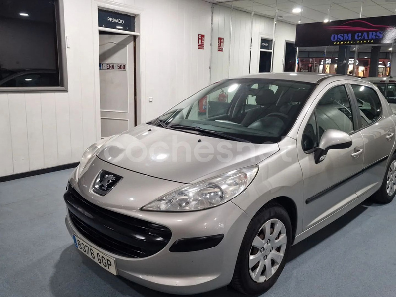 PEUGEOT 207 Urban 1.4 HDI 70