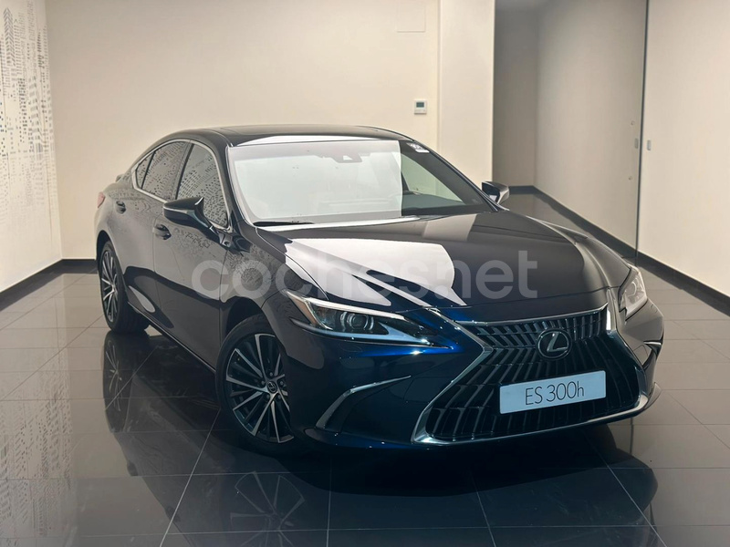 LEXUS ES 2.5 300h Premium