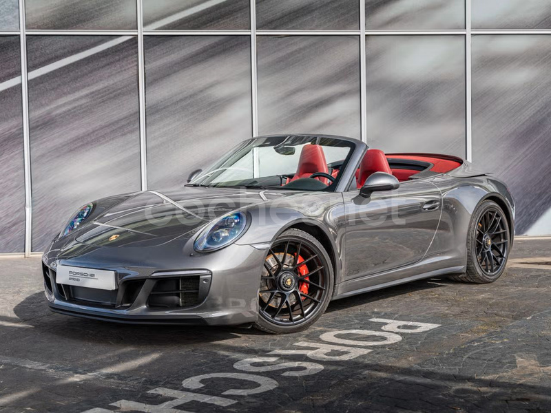 PORSCHE 911 Carrera GTS Cabriolet