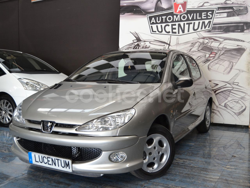 PEUGEOT 206 1.4 HDI XLine