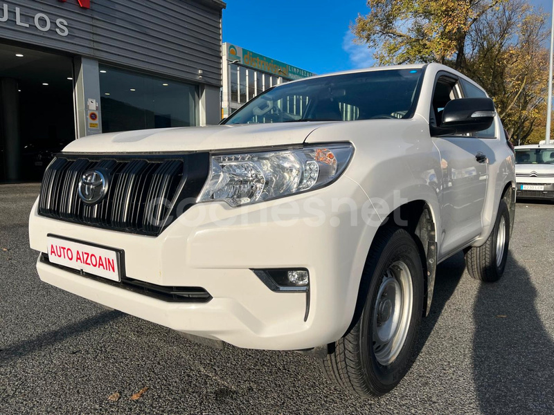 TOYOTA Land Cruiser 2.8 D4D GX