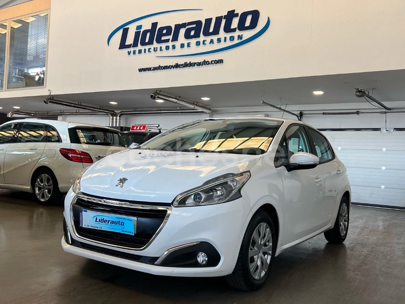 PEUGEOT 208 ACTIVE PureTech
