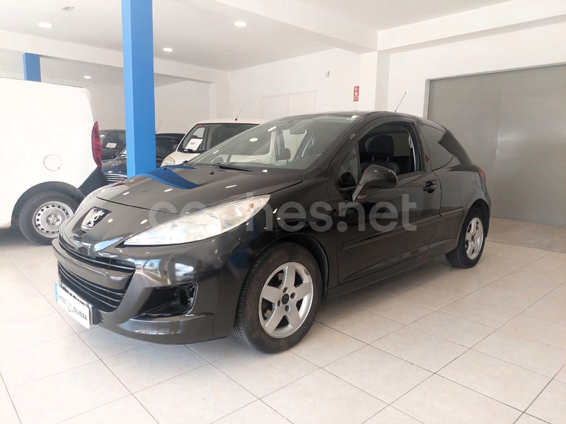 PEUGEOT 207 ACTIVE 1.4 HDI 70 FAP