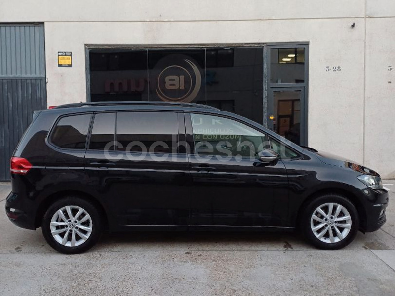 VOLKSWAGEN Touran Advance 1.6 TDI BMT