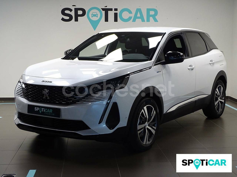 PEUGEOT 3008 Hybrid 225 eEAT8 Allure Pack