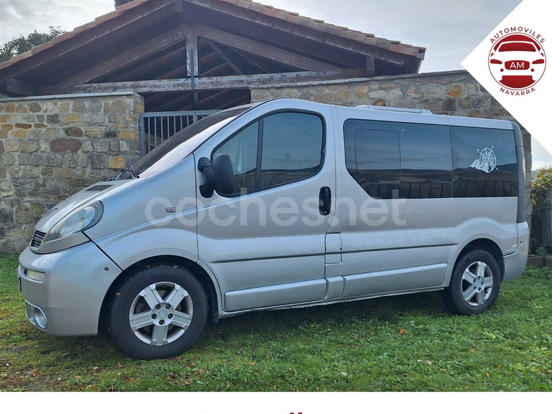 OPEL Vivaro 2.5 CDTI Corto 2.9t Combi9