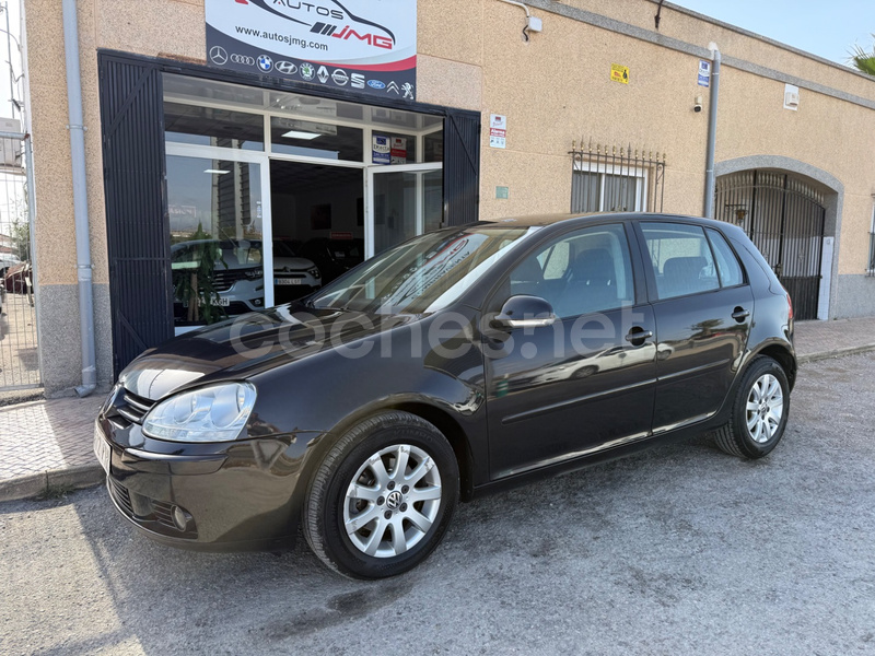 VOLKSWAGEN Golf 1.9 TDI Highline