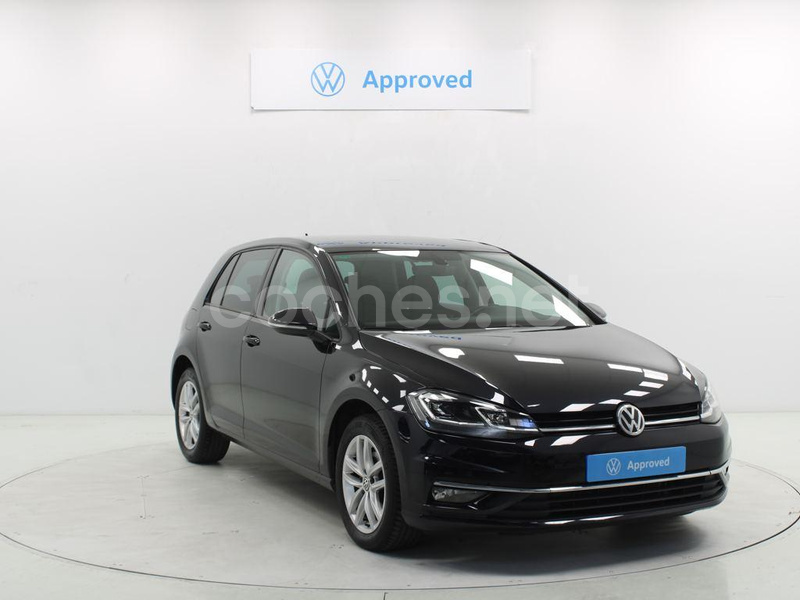 VOLKSWAGEN Golf Advance 2.0 TDI DSG