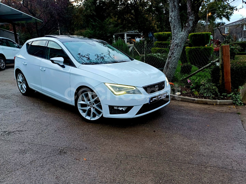 SEAT León 2.0 TDI DSG6 StSp FR Plus