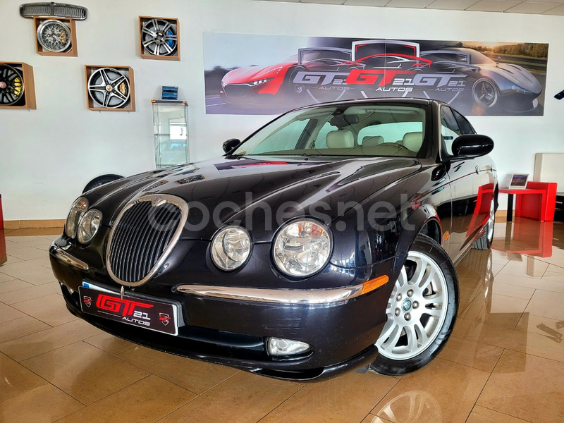 JAGUAR S-Type 4.2 V8 Executive