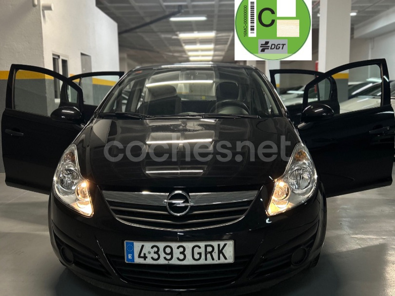 OPEL Corsa Essentia 1.2