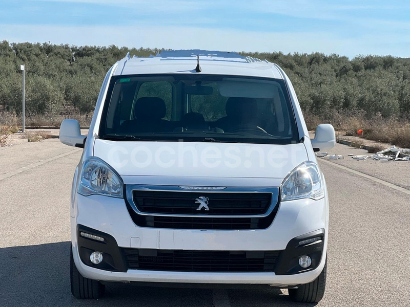 PEUGEOT Partner TEPEE Style 1.6 BlueHDi