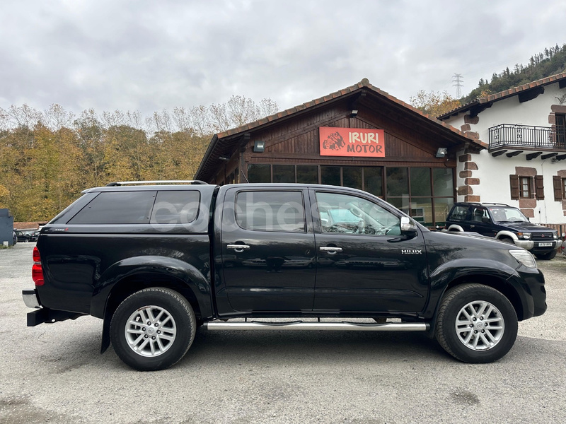 TOYOTA Hilux 3.0 D4D Doble Cabina VXL 4x4