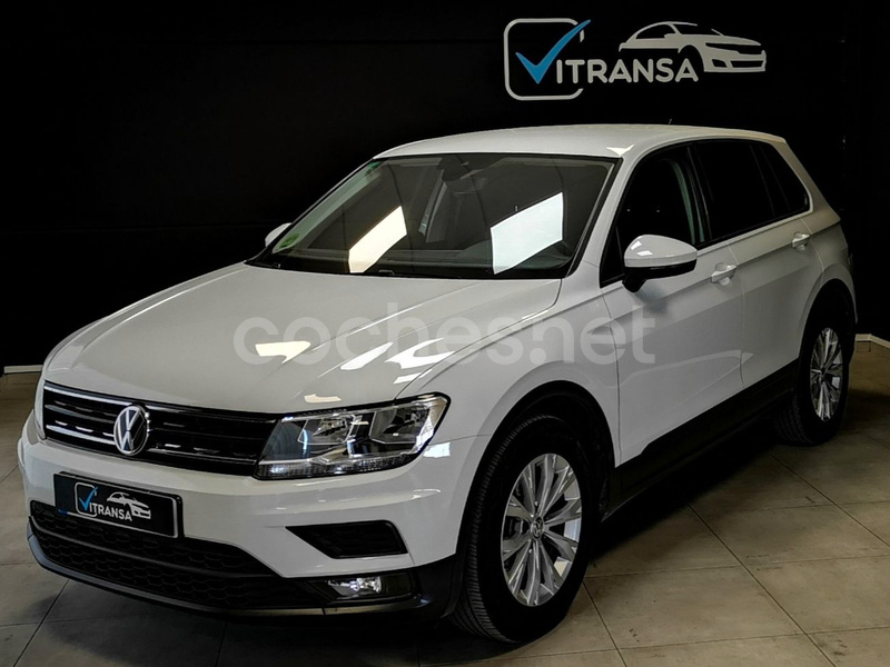 VOLKSWAGEN Tiguan Advance 2.0 TDI