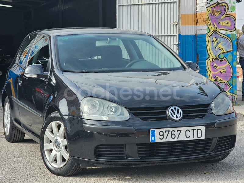 VOLKSWAGEN Golf 1.9 TDI Sportline