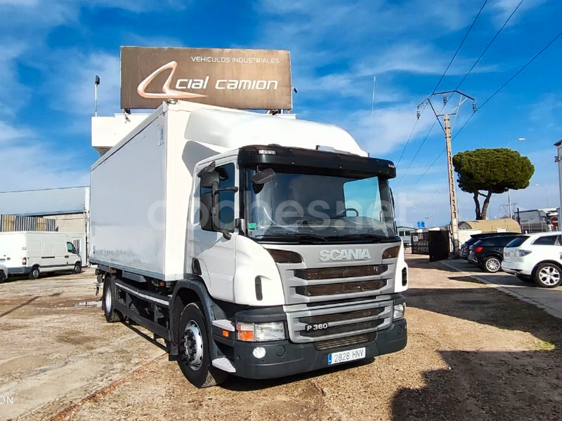 SCANIA P 360