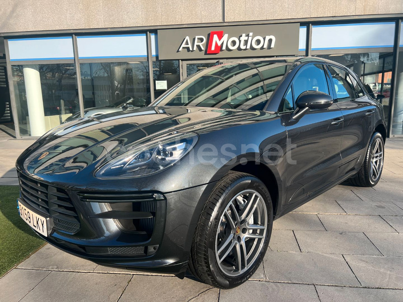 PORSCHE Macan Turbo