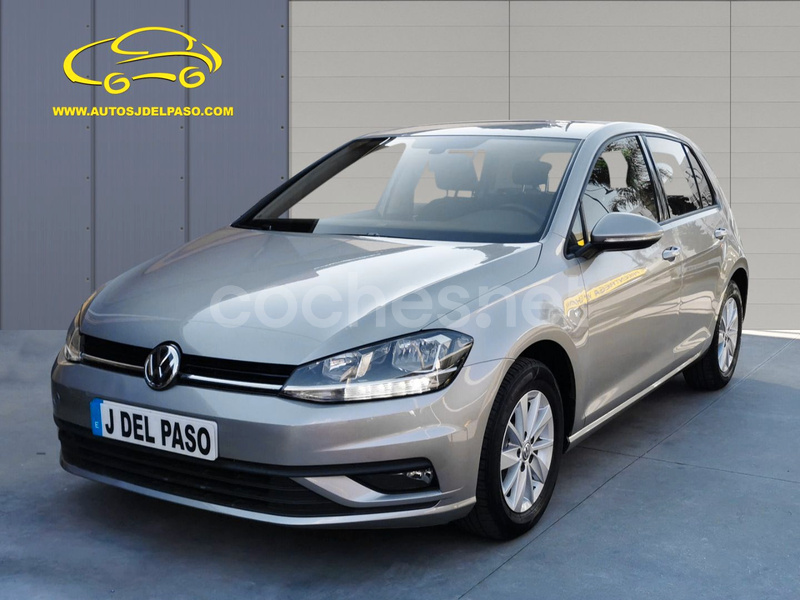 VOLKSWAGEN Golf Business 1.0 TSI