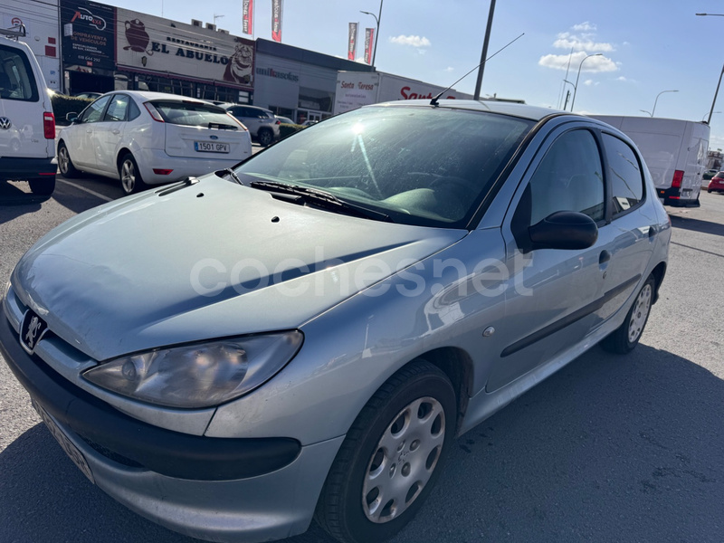 PEUGEOT 206 1.4 HDI XLine