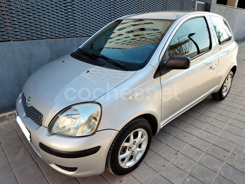 TOYOTA Yaris 1.3 VVTi T3