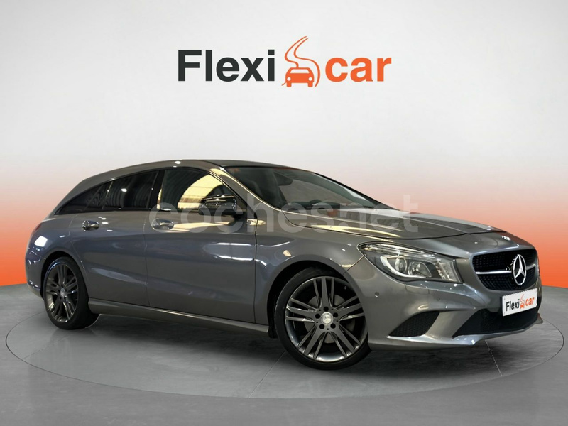 MERCEDES-BENZ Clase CLA CLA 200 d Shooting Brake