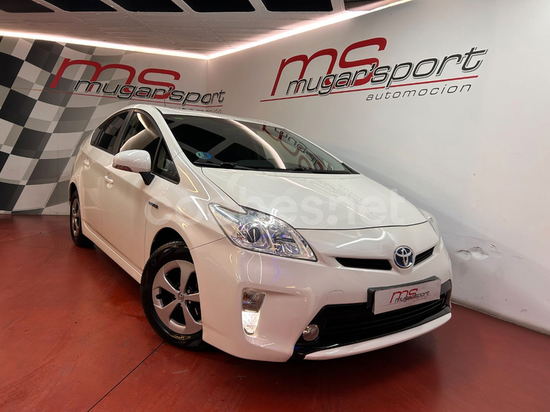 TOYOTA Prius 1.8 HSD ECO