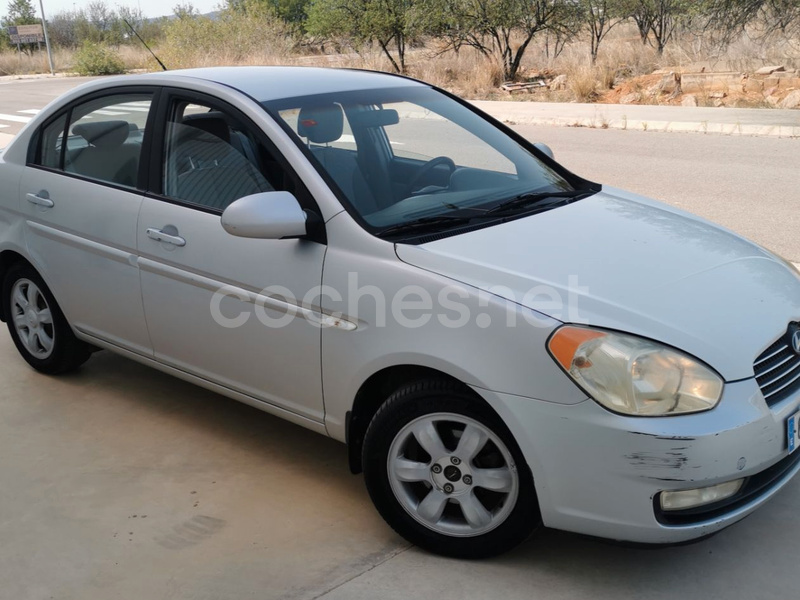 HYUNDAI Accent 1.6 GLS