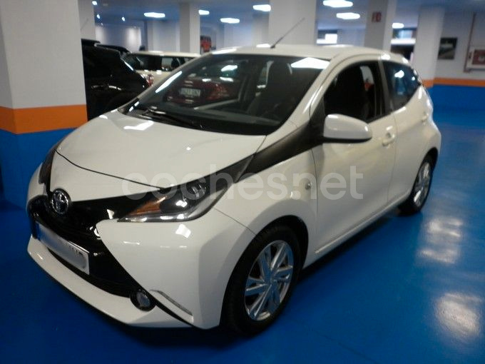 TOYOTA Aygo 1.0 70 xcite