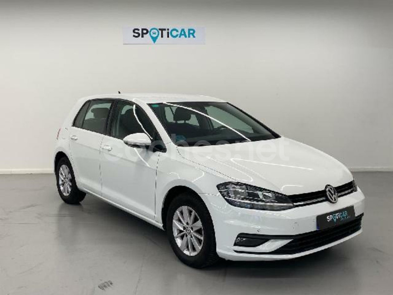 VOLKSWAGEN Golf Edition 1.0 TSI