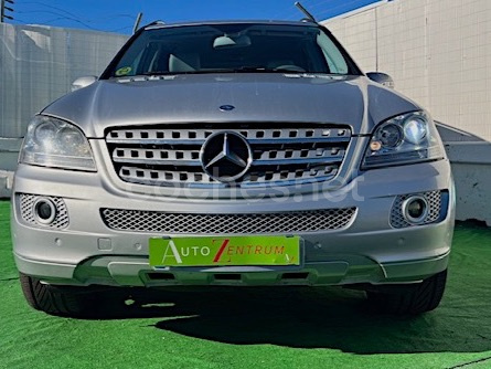 MERCEDES-BENZ Clase M ML 320 CDI Edition 10