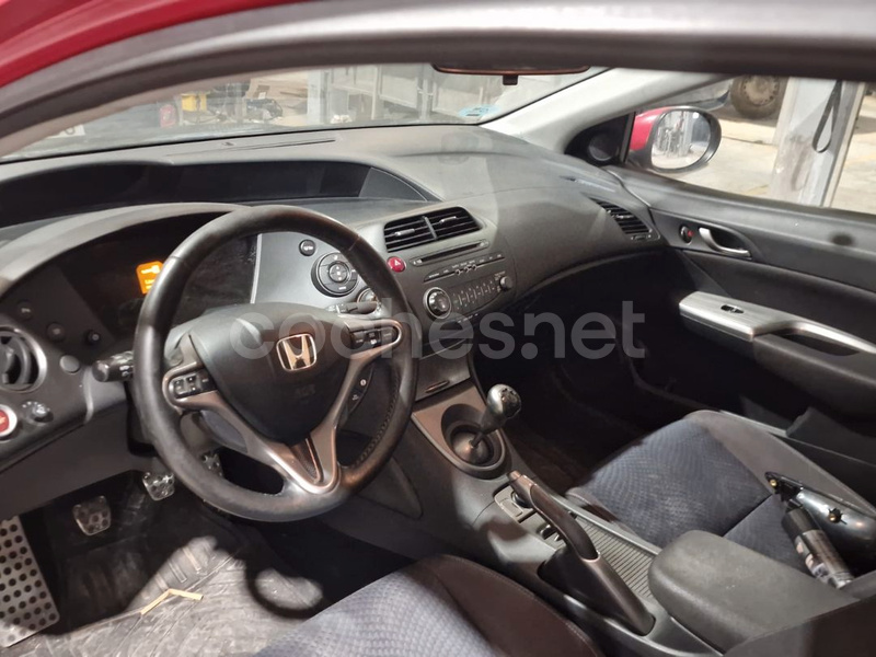 HONDA Civic 1.8 iVTEC Sport