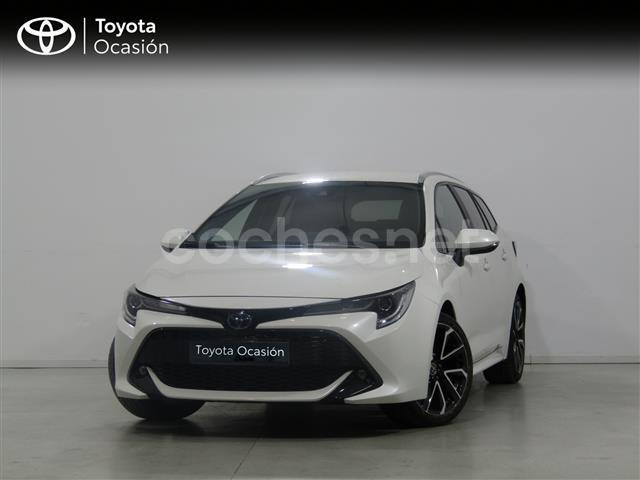 TOYOTA Corolla 2.0 180H STYLE ECVT