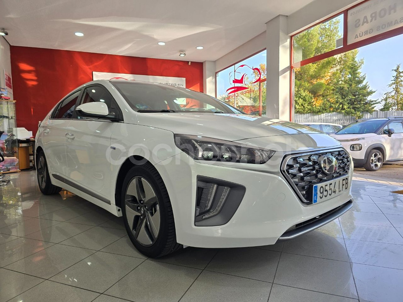 HYUNDAI IONIQ 1.6 GDI HEV Tecno DT