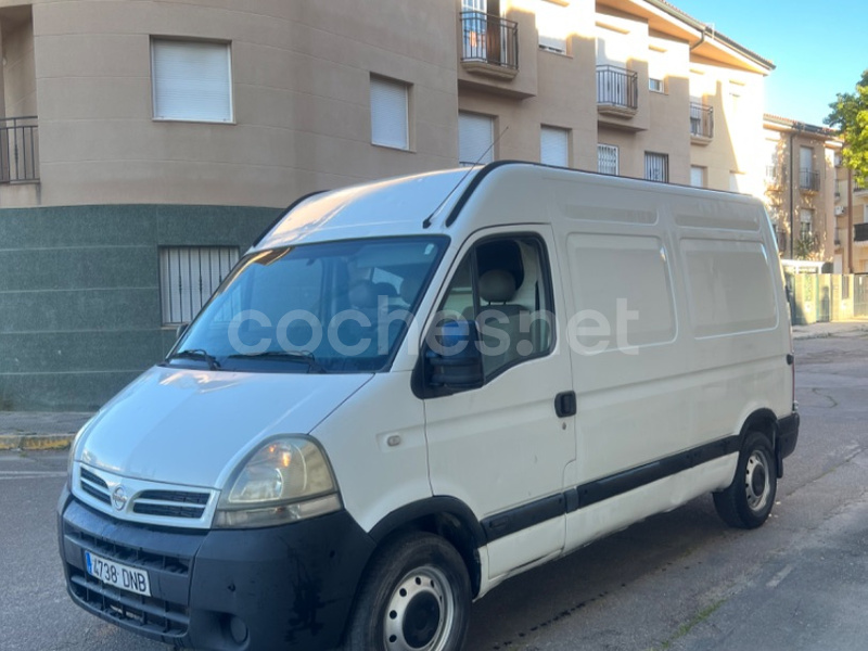 NISSAN Interstar 2.5dCi 100 PREMIUM L2H2 3.300