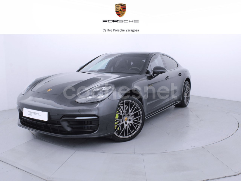 PORSCHE Panamera 4 EHybrid Platinum Edition