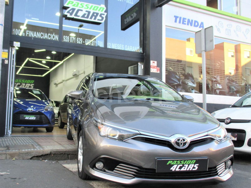 TOYOTA Auris 1.2 120T Active