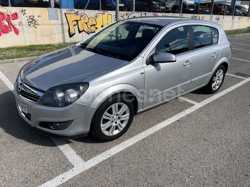 OPEL Astra 1.7 CDTi Cosmo