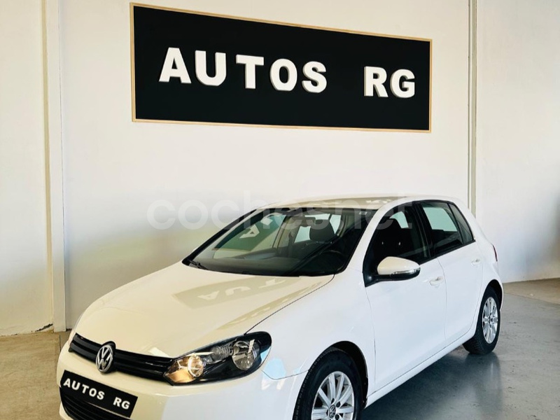 VOLKSWAGEN Golf 1.6 TDI 105 DSG Advance BMotion Tech