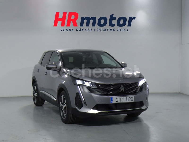 PEUGEOT 3008 1.2 PureTech SS Allure