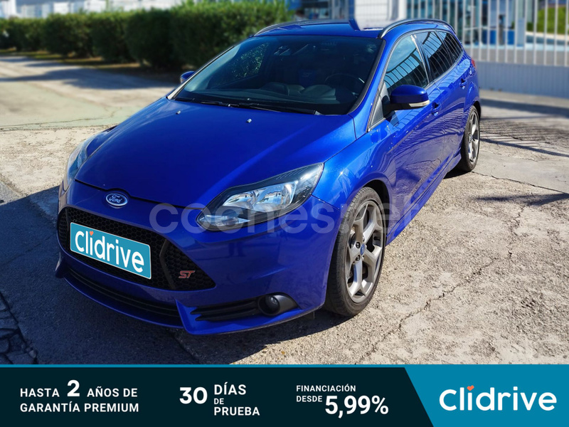 FORD Focus 2.0 EcoBoost 250 ST Sportbreak